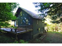 3918 Densmore Hill