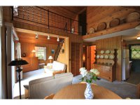 3918 Densmore Hill
