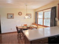 880 Colonial