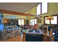 2 Highland Avenue