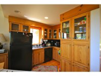 2 Highland Avenue