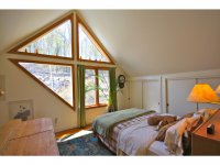 2 Highland Avenue