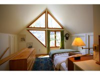 2 Highland Avenue