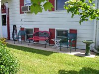 64 Meadowbrook