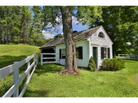 587 Old River