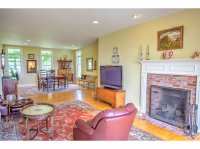 3230 North Bridgewater