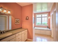3230 North Bridgewater