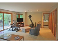 51 Snowy Owl Hawk Resort