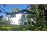 960 Grandview Lodge