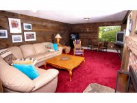 640 Barrows-Towne