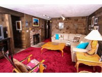 640 Barrows-Towne