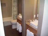 LA DUP GRAND HOTEL 224/226/126 III (JOHNSON)