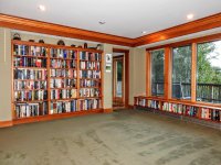 270 Silver Spring Hill