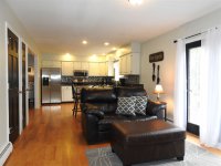 12 Elmwood