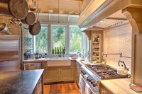 1316 Peterkin Hill