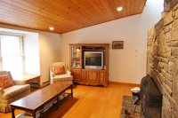 5704 East Hill