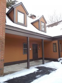 300 Grove