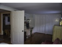 3827 Hartland Hill