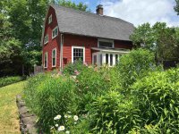 3827 Hartland Hill