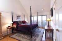 852 North Bridgewater
