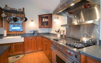 1390 East Woodstock