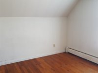 186 Crescent