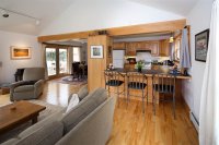 912 Taggart Hill