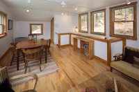 912 Taggart Hill