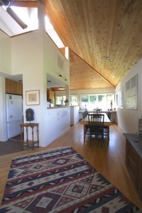 966/968 Fletcher Hill