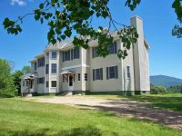 1068 North Grove