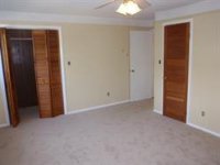 28 Jackson Ave