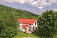 54 King Farm