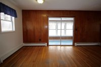 384 Stratton