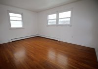 384 Stratton