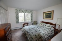 300 Grove Country Grove Condominium