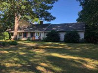 272 Colonial