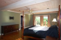 272 Colonial