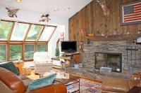 905 Crown Point