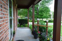 8 Elmwood