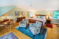 209 Saw Mill Hill