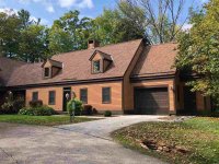 300 Grove