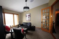 276 West Ridge
