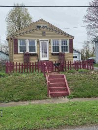 71 E Washington