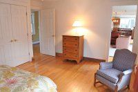 8 Moon Brook