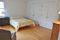 8 Moon Brook