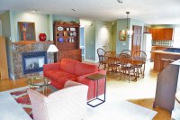 8 Moon Brook