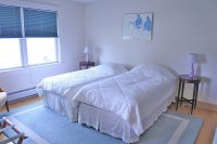 8 Moon Brook