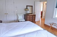 8 Moon Brook
