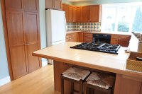8 Moon Brook