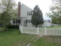 35 Howard